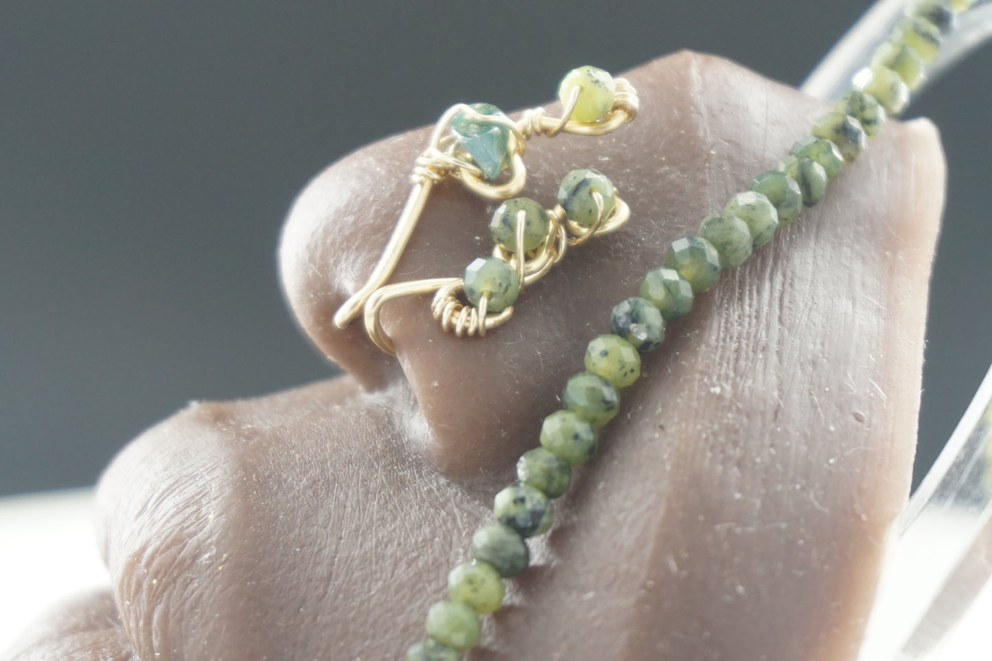 Jaded Leaf Double Nose Cuff