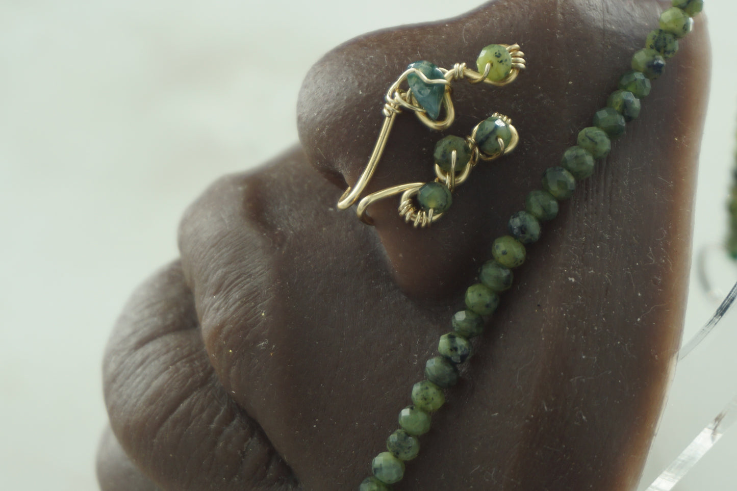 Jaded Leaf Double Nose Cuff
