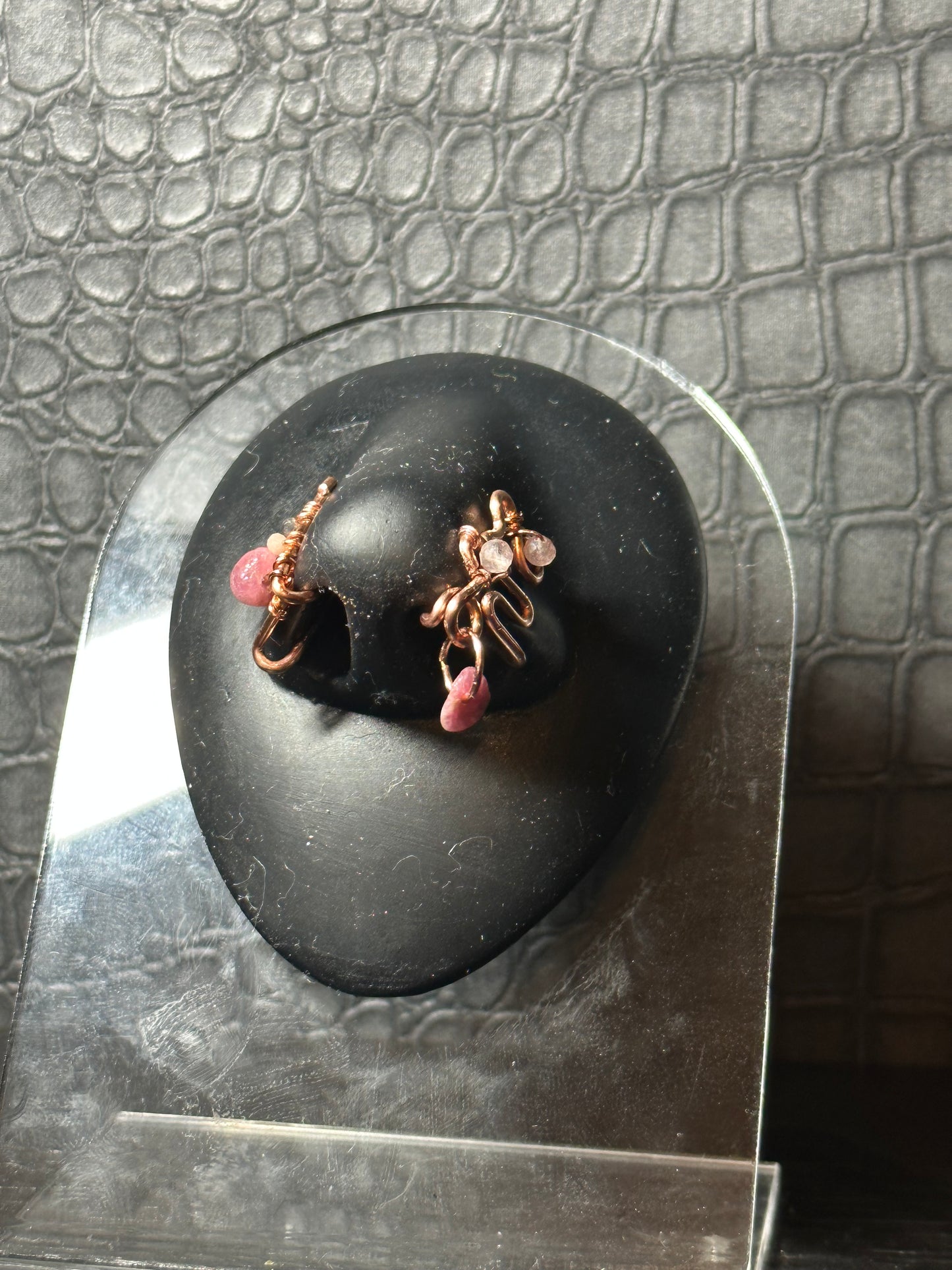 Picasso Dangle Nose Cuff